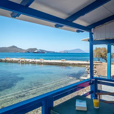 Tatil Evi Blue Traditional Boathouse In