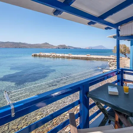 Tatil Evi Blue Traditional Boathouse In Klima (Milos)